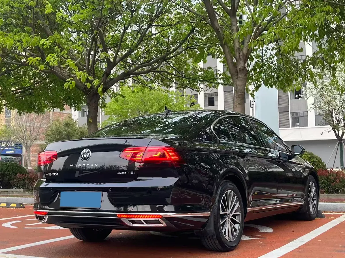 2020 Volkswagen Magotan 1.4T 150HP L4 7DCT,autocango,china used car exporter,china ev exporter,chinese used car exporter,chinese used ev exporter