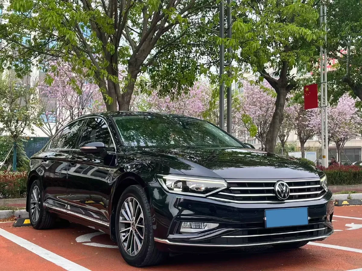 2020 Volkswagen Magotan 1.4T 150HP L4 7DCT,autocango,china used car exporter,china ev exporter,chinese used car exporter,chinese used ev exporter