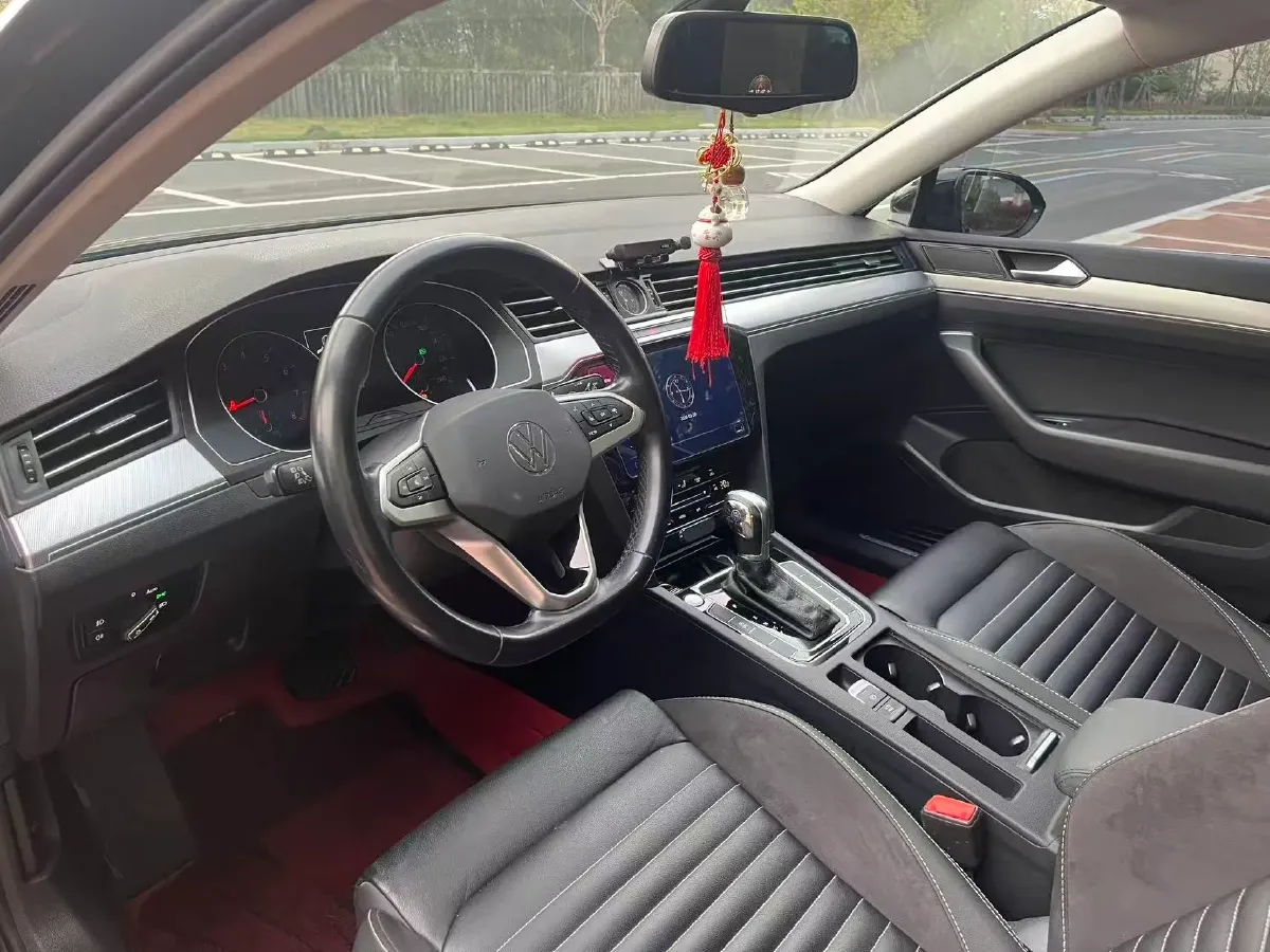 2020 Volkswagen Magotan 1.4T 150HP L4 7DCT,autocango,china used car exporter,china ev exporter,chinese used car exporter,chinese used ev exporter