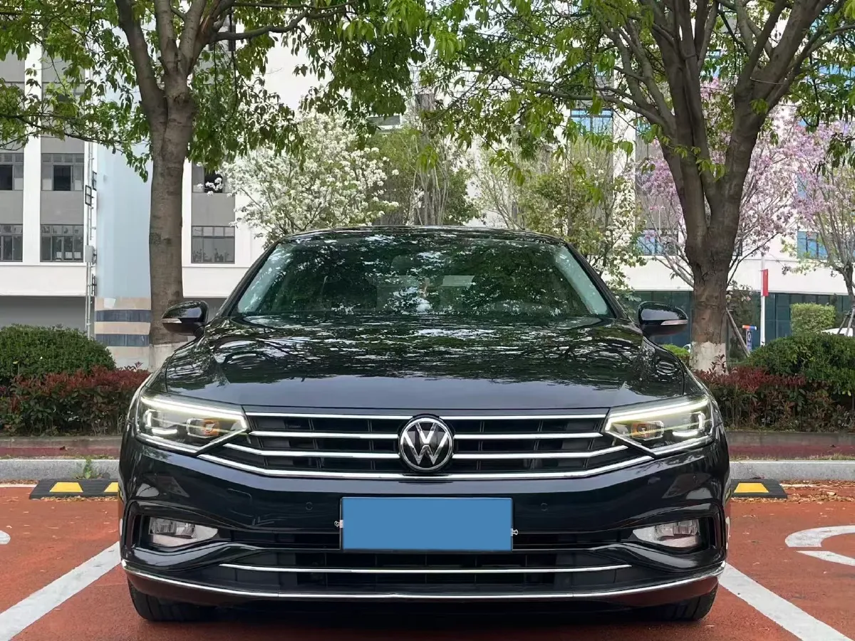 2020 Volkswagen Magotan 1.4T 150HP L4 7DCT,autocango,china used car exporter,china ev exporter,chinese used car exporter,chinese used ev exporter