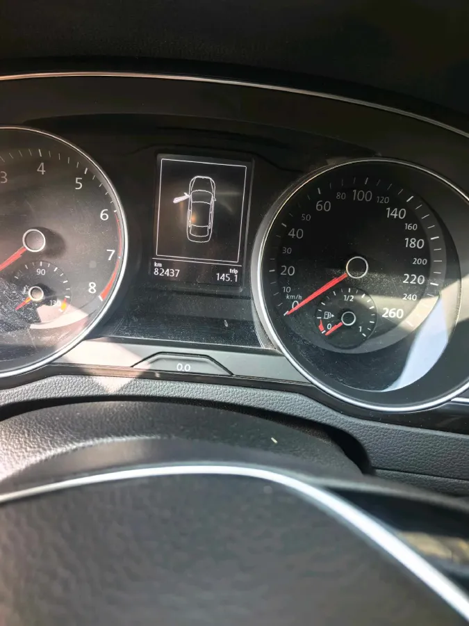 2018 Volkswagen Magotan 1.8T 180HP L4 7DCT,autocango,china used car exporter,china ev exporter,chinese used car exporter,chinese used ev exporter