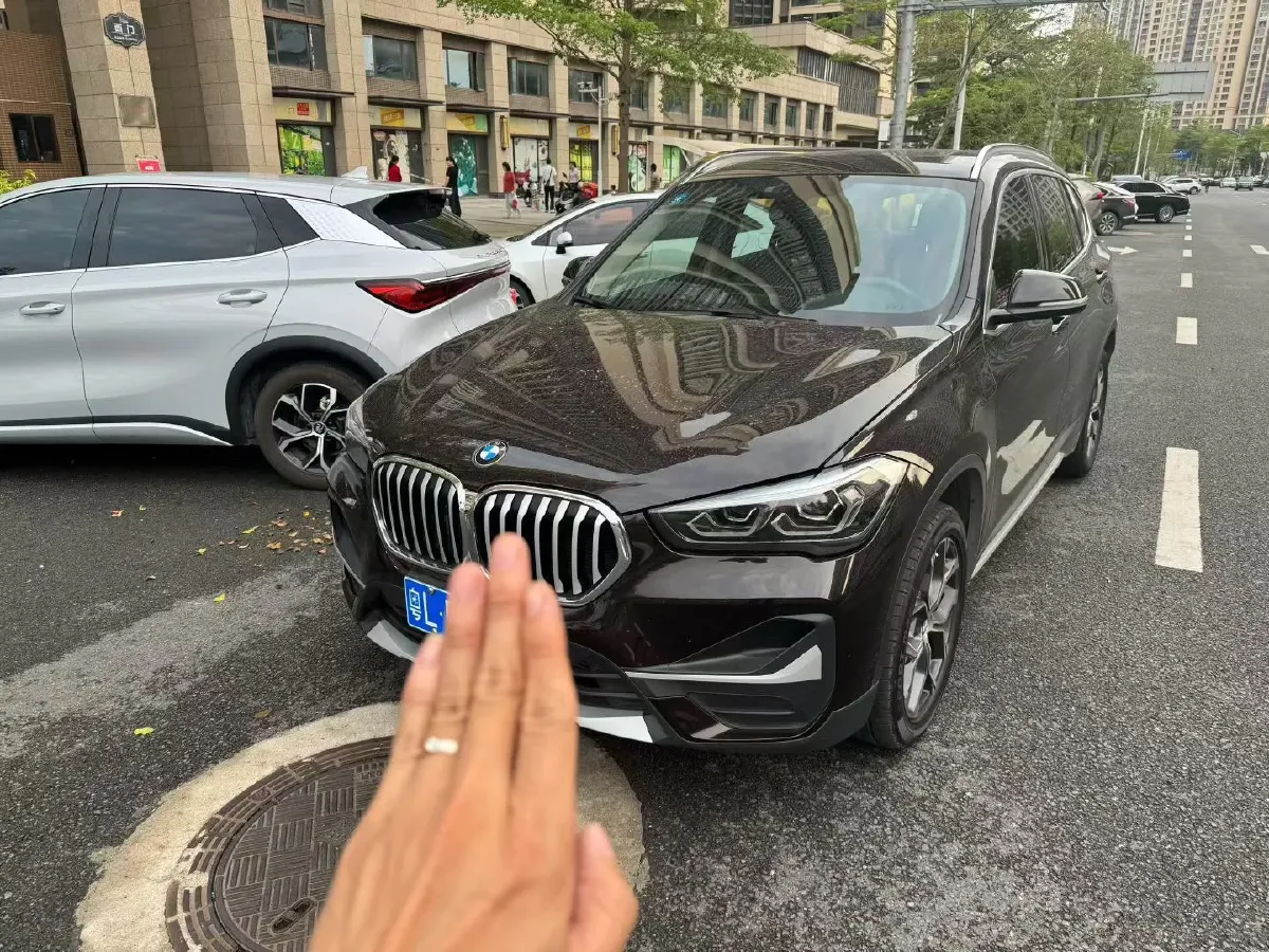 2020 BMW X1 1.5T 140HP L3 7DCT,autocango,china used car exporter,china ev exporter,chinese used car exporter,chinese used ev exporter
