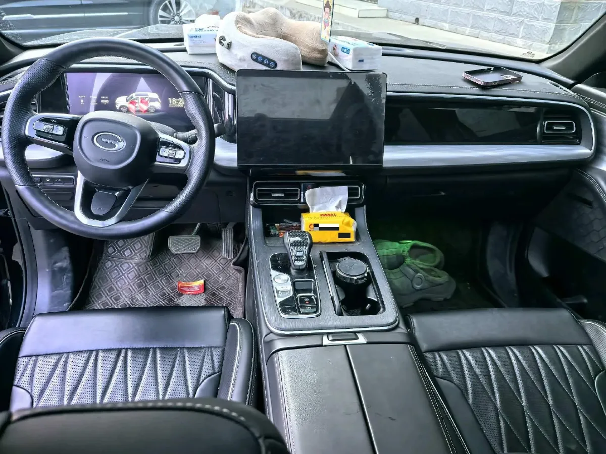 2025 GAC Trumpchi GS8 2.0T 252HP L4 8AT,autocango,china used car exporter,china ev exporter,chinese used car exporter,chinese used ev exporter