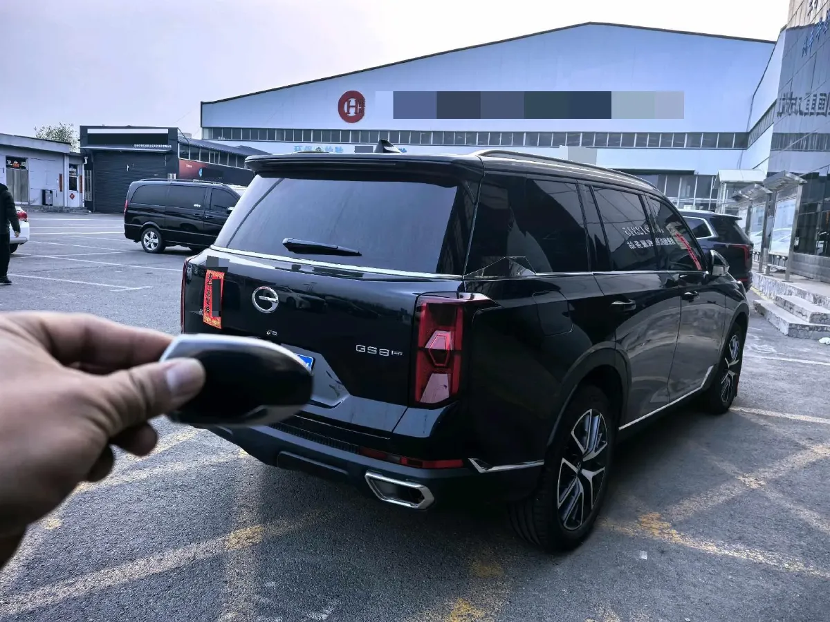 2025 GAC Trumpchi GS8 2.0T 252HP L4 8AT,autocango,china used car exporter,china ev exporter,chinese used car exporter,chinese used ev exporter