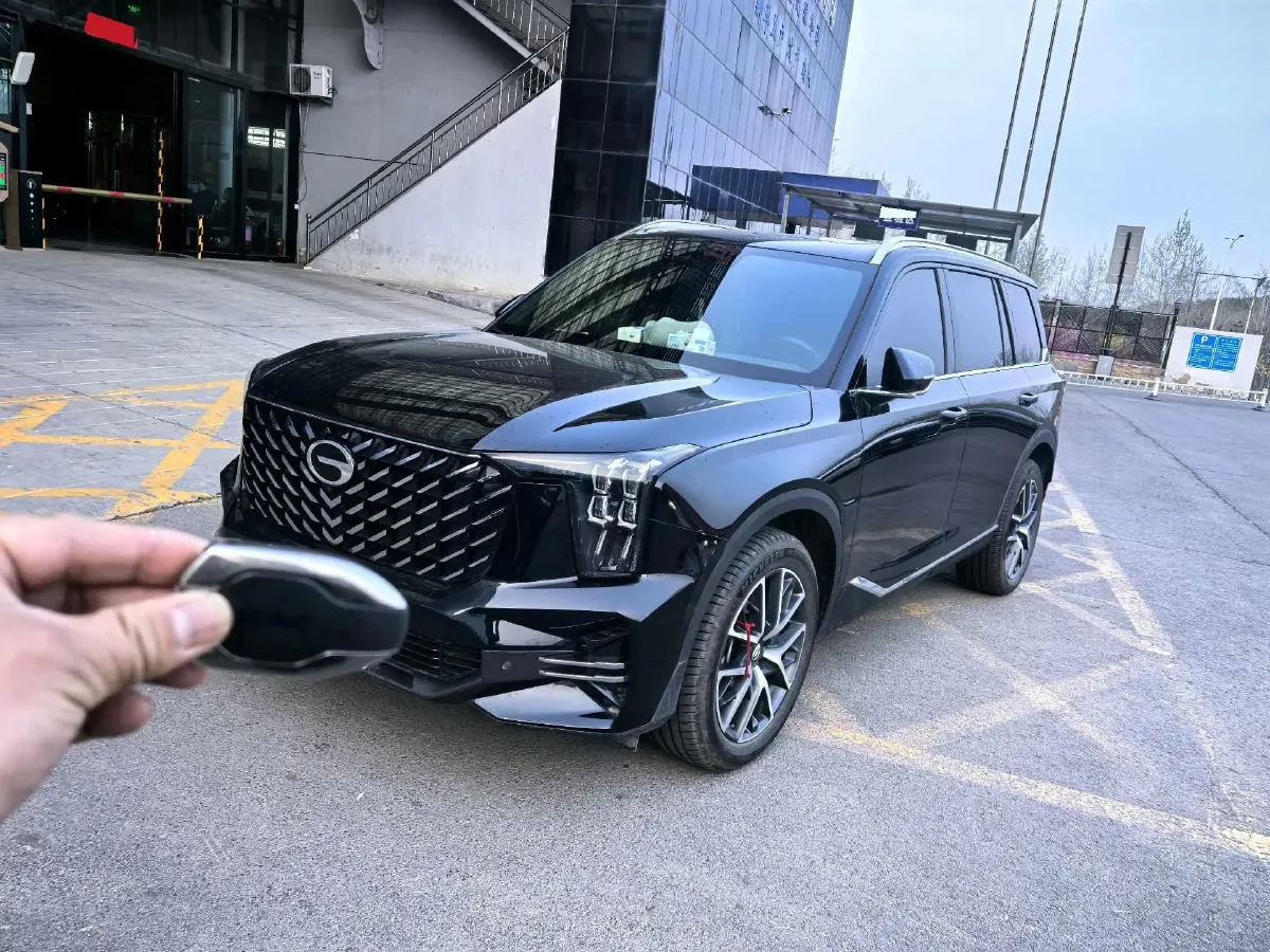 2025 GAC Trumpchi GS8 2.0T 252HP L4 8AT,autocango,china used car exporter,china ev exporter,chinese used car exporter,chinese used ev exporter