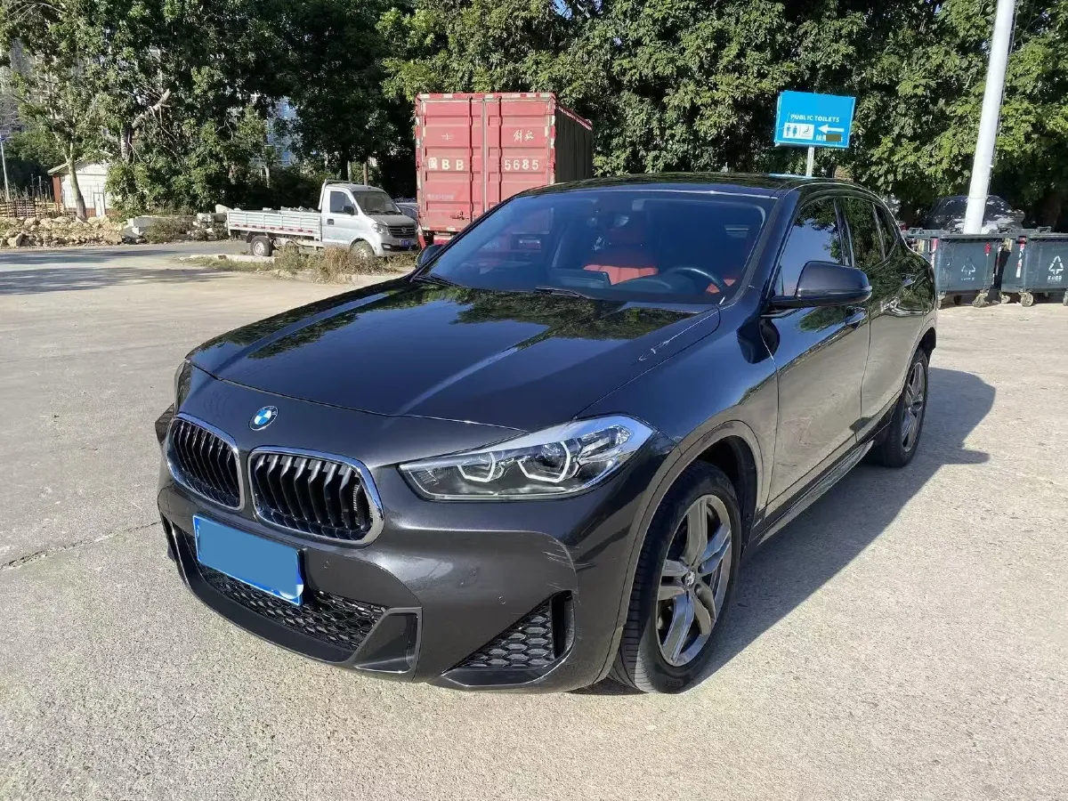 2022 BMW X2 2.0T 192HP L4 7DCT,autocango,china used car exporter,china ev exporter,chinese used car exporter,chinese used ev exporter