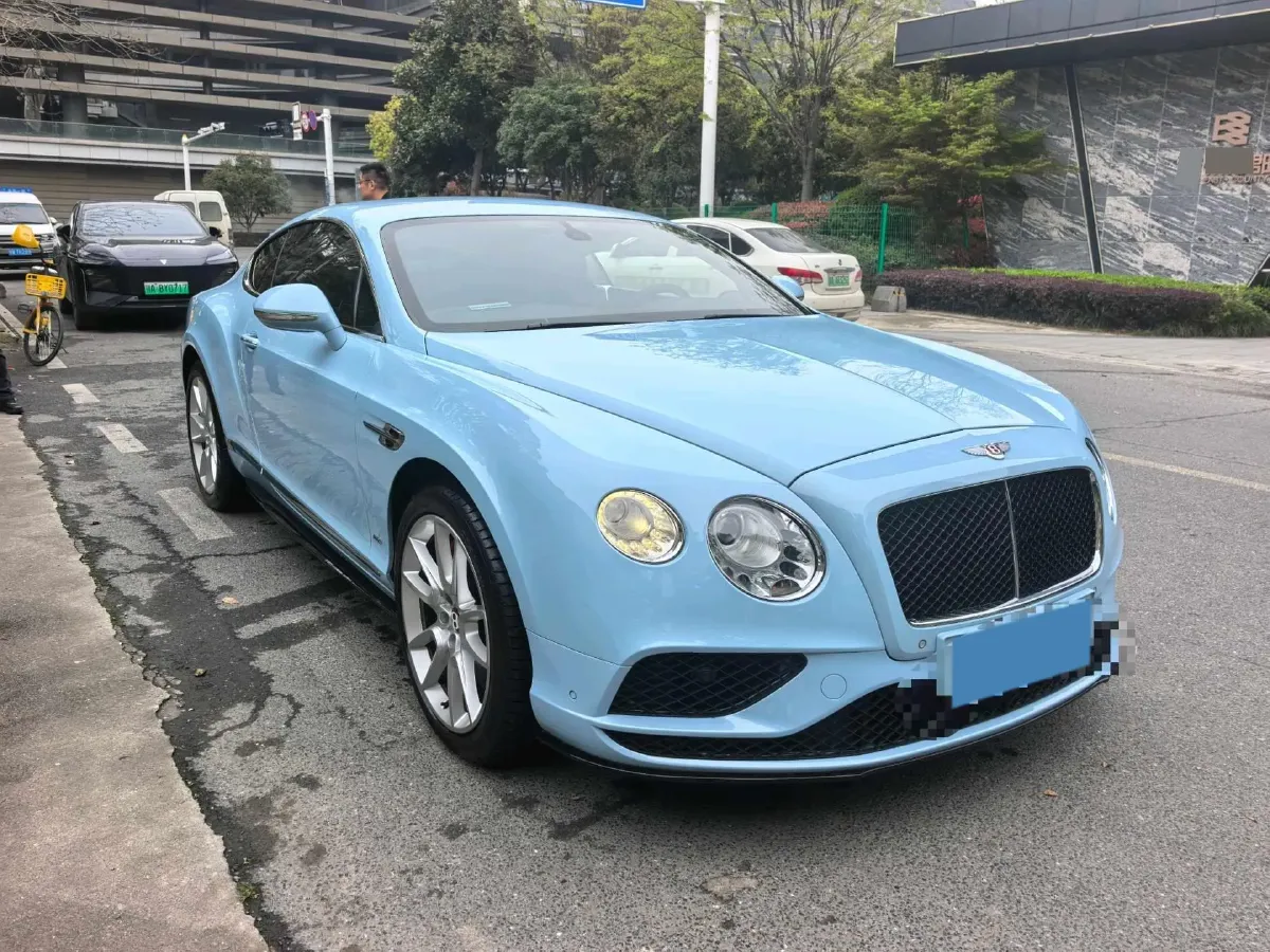 2017 Bentley Continental 4.0T 528HP V8 8AT,autocango,china used car exporter,china ev exporter,chinese used car exporter,chinese used ev exporter