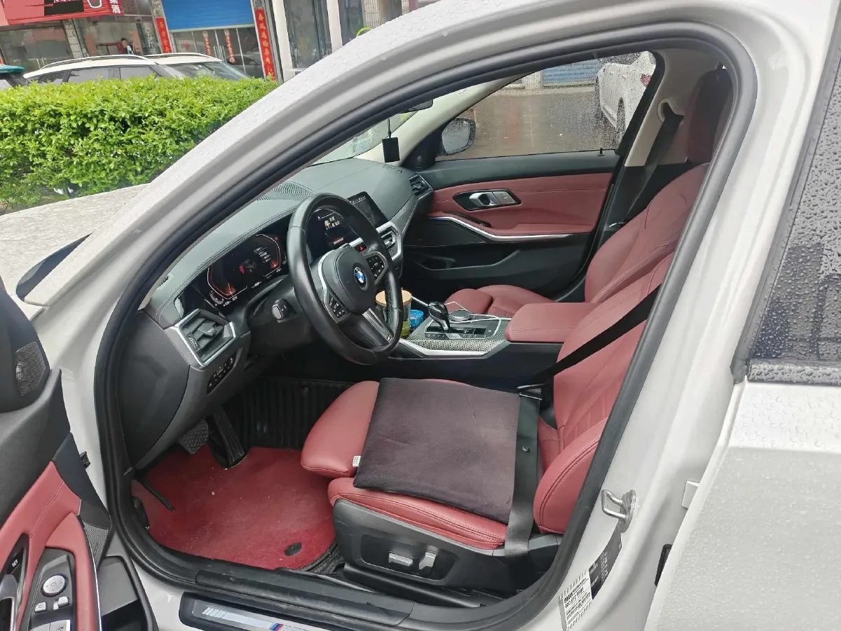 2021 BMW 3 Series 2.0T 184HP L4 8AT,autocango,china used car exporter,china ev exporter,chinese used car exporter,chinese used ev exporter