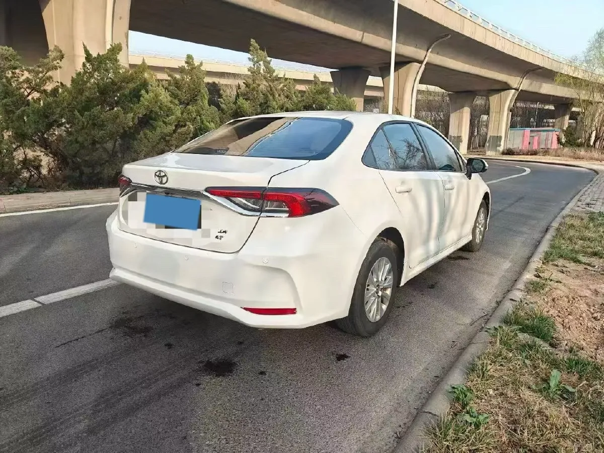 2022 Toyota Corolla 1.2T 116HP L4 CVT,autocango,china used car exporter,china ev exporter,chinese used car exporter,chinese used ev exporter