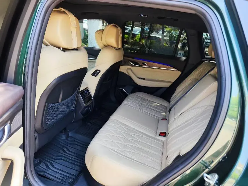 2025 Geely Monjaro 2.0T 238HP L4 8AT,autocango,china used car exporter,china ev exporter,chinese used car exporter,chinese used ev exporter