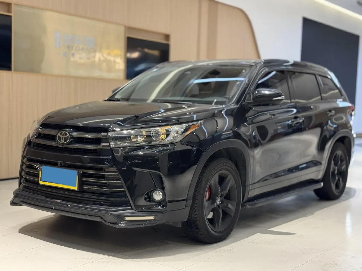 2019 HanTeng V7 1.5T 156HP L4 6AT,autocango,china used car exporter,china ev exporter,chinese used car exporter,chinese used ev exporter