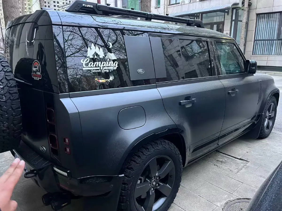 2024 Land Rover Defender 3.0T 400HP L6 8AT,autocango,china used car exporter,china ev exporter,chinese used car exporter,chinese used ev exporter