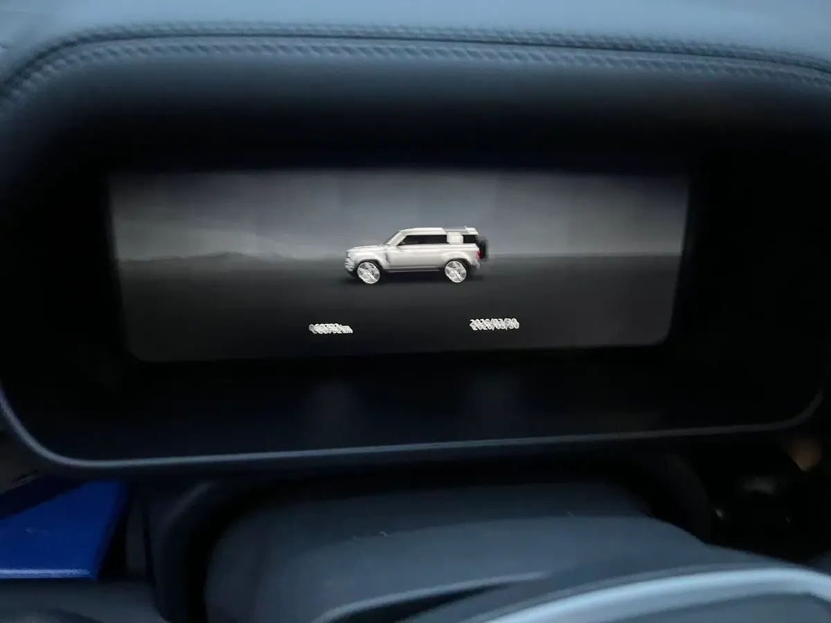 2024 Land Rover Defender 3.0T 400HP L6 8AT,autocango,china used car exporter,china ev exporter,chinese used car exporter,chinese used ev exporter