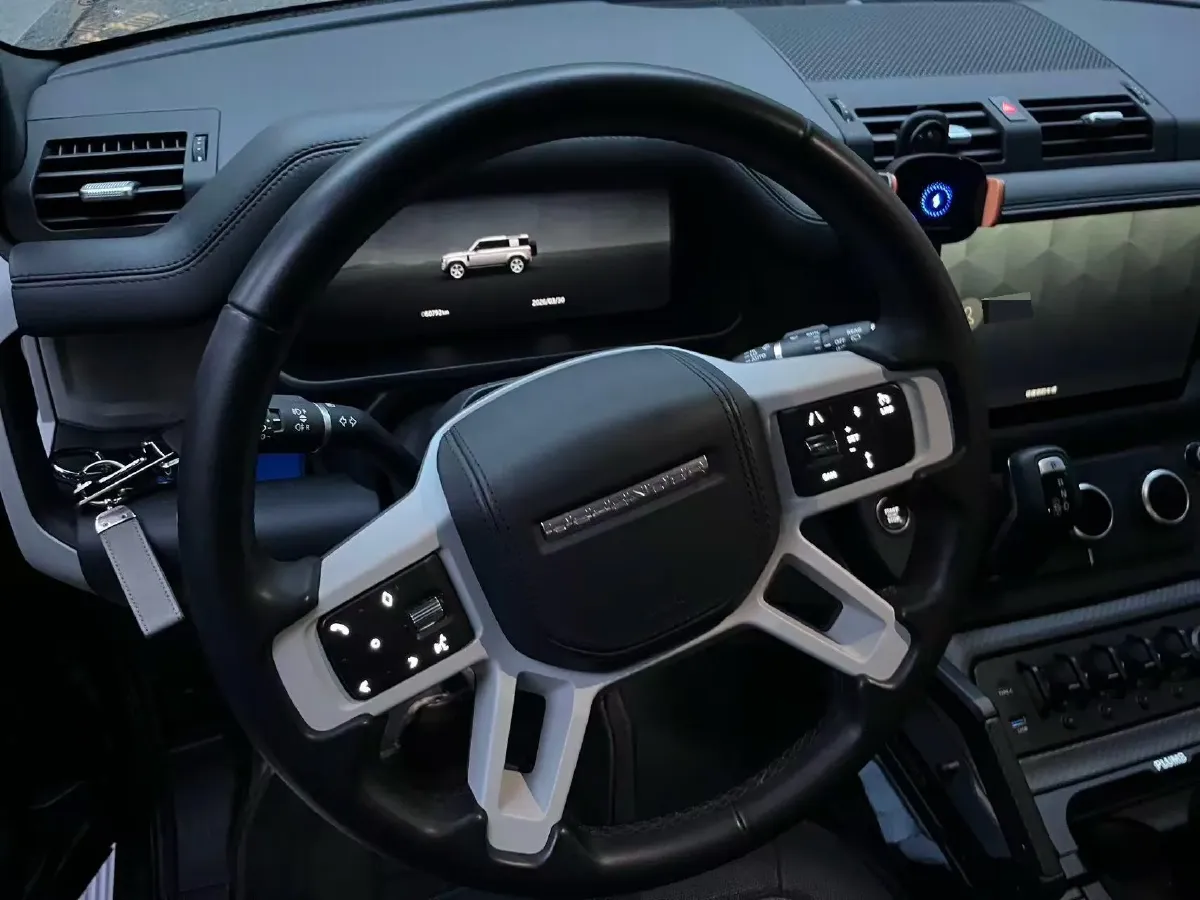 2024 Land Rover Defender 3.0T 400HP L6 8AT,autocango,china used car exporter,china ev exporter,chinese used car exporter,chinese used ev exporter