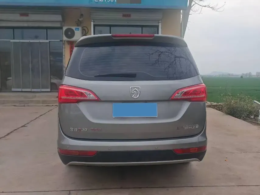2017 BaoJun 730 1.5T 150HP L4 6MT,autocango,china used car exporter,china ev exporter,chinese used car exporter,chinese used ev exporter