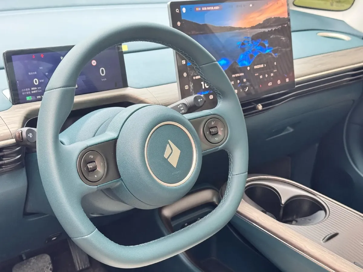 2023 BaoJun Cloud BEV 50.6KWH,autocango,china used car exporter,china ev exporter,chinese used car exporter,chinese used ev exporter