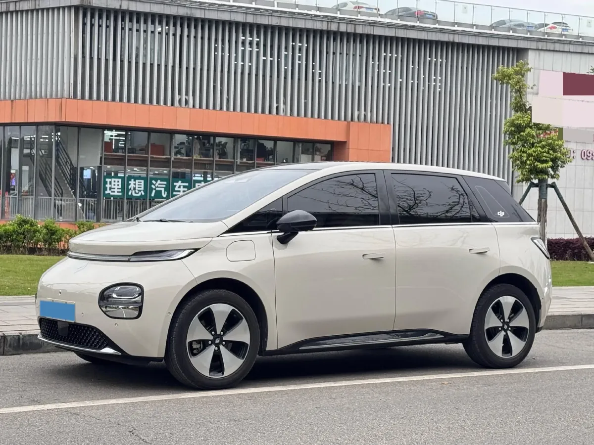 2023 BaoJun Cloud BEV 50.6KWH,autocango,china used car exporter,china ev exporter,chinese used car exporter,chinese used ev exporter