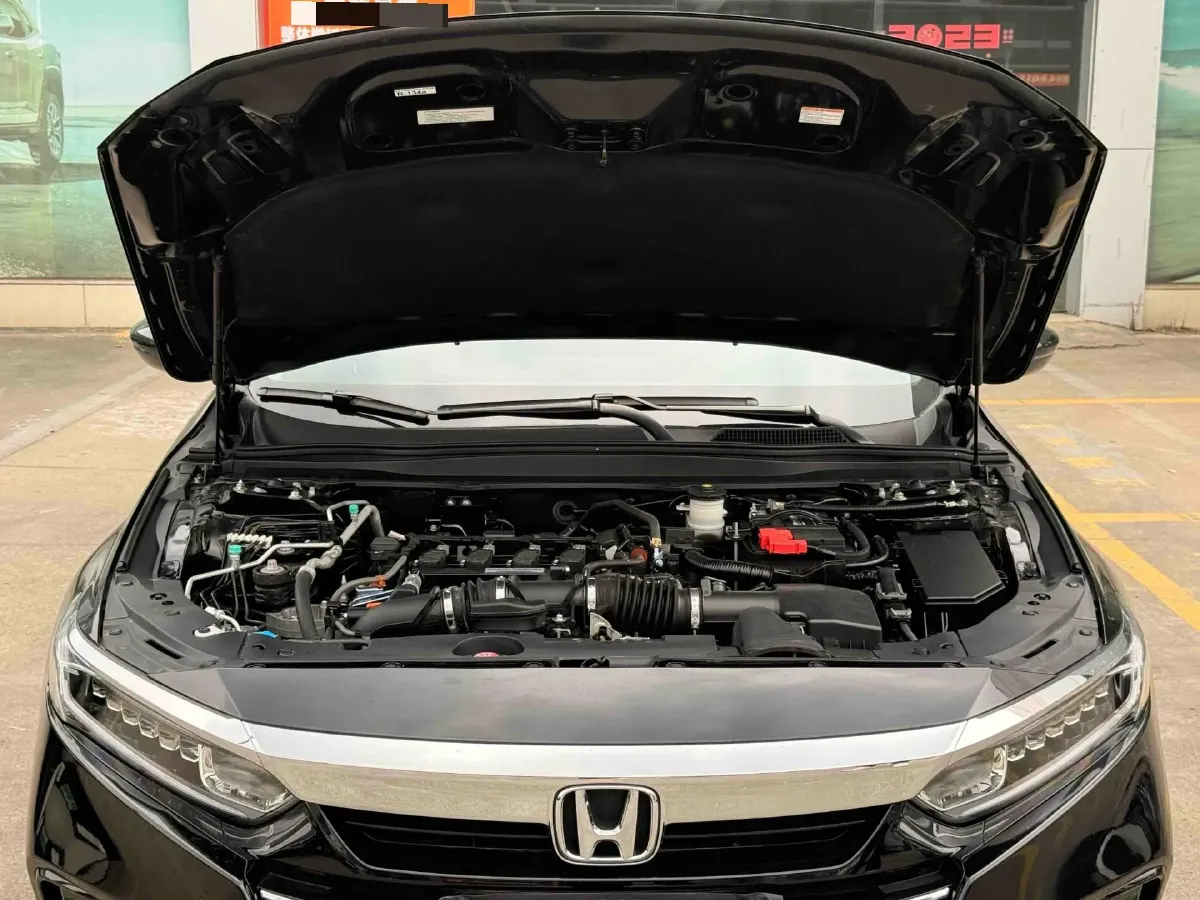 2022 Honda Accord 1.5T 194HP L4 CVT,autocango,china used car exporter,china ev exporter,chinese used car exporter,chinese used ev exporter