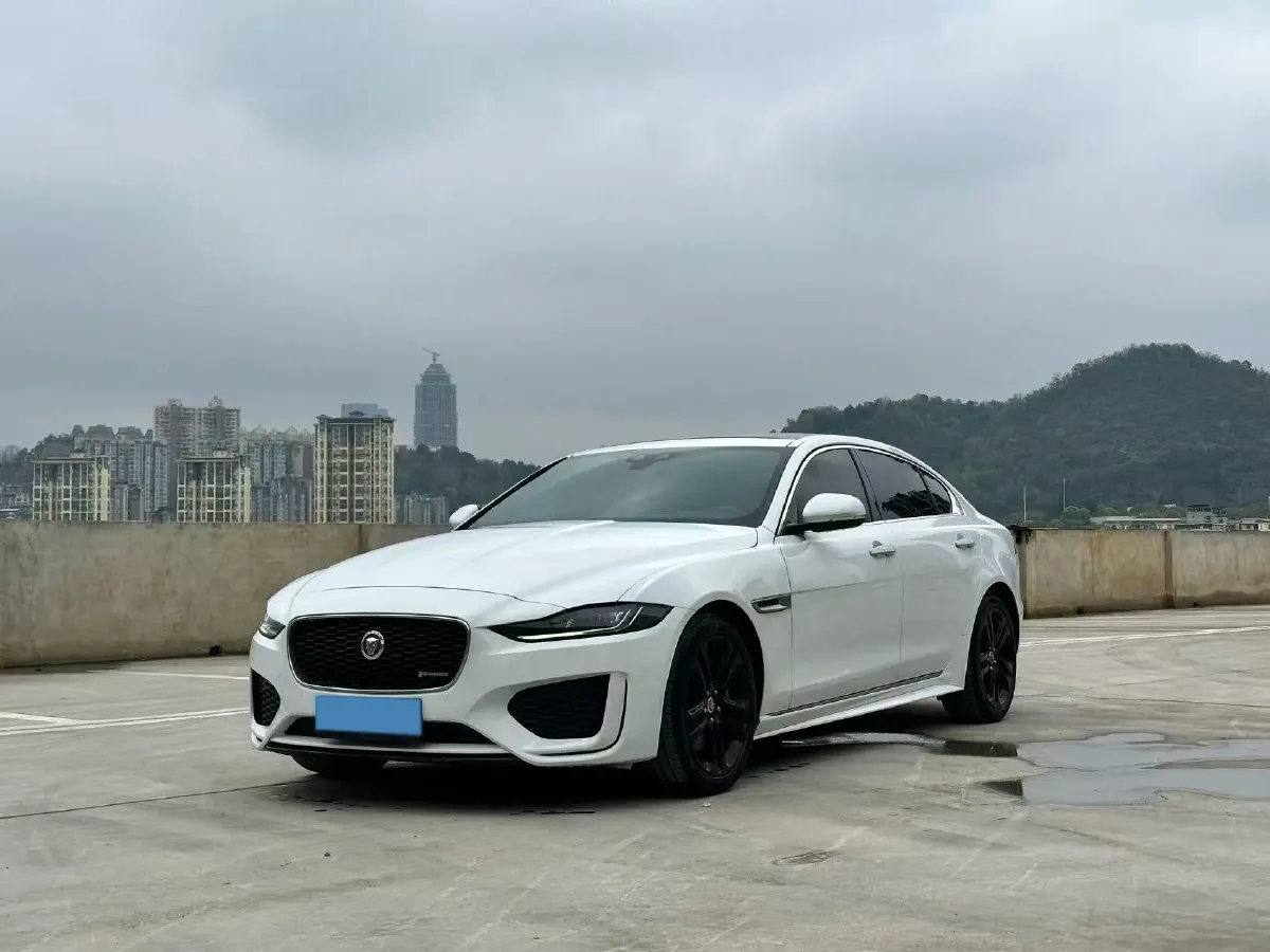 2020 Jaguar XEL 2.0T 200HP L4 8AT,autocango,china used car exporter,china ev exporter,chinese used car exporter,chinese used ev exporter