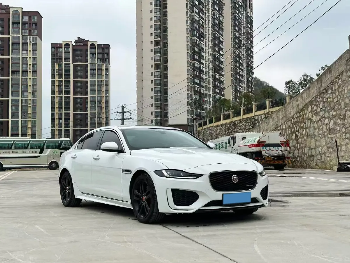 2020 Jaguar XEL 2.0T 200HP L4 8AT,autocango,china used car exporter,china ev exporter,chinese used car exporter,chinese used ev exporter