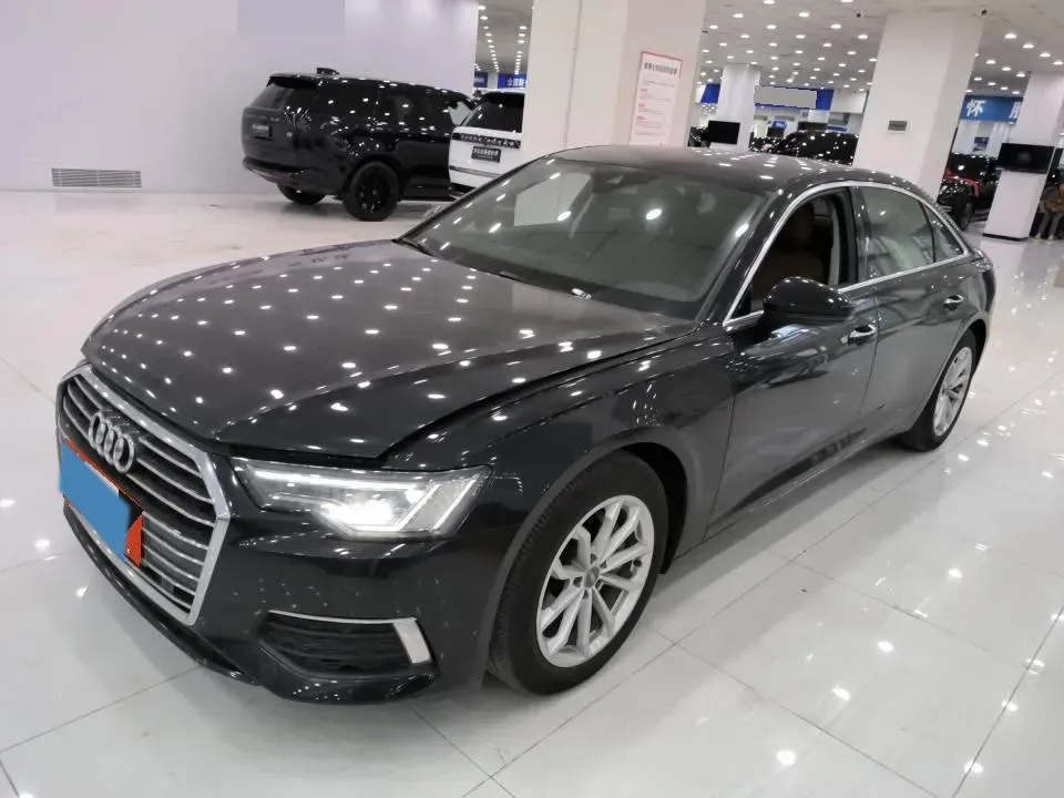 2019 Audi A6L 2.0T 190HP L4 7DCT,autocango,china used car exporter,china ev exporter,chinese used car exporter,chinese used ev exporter