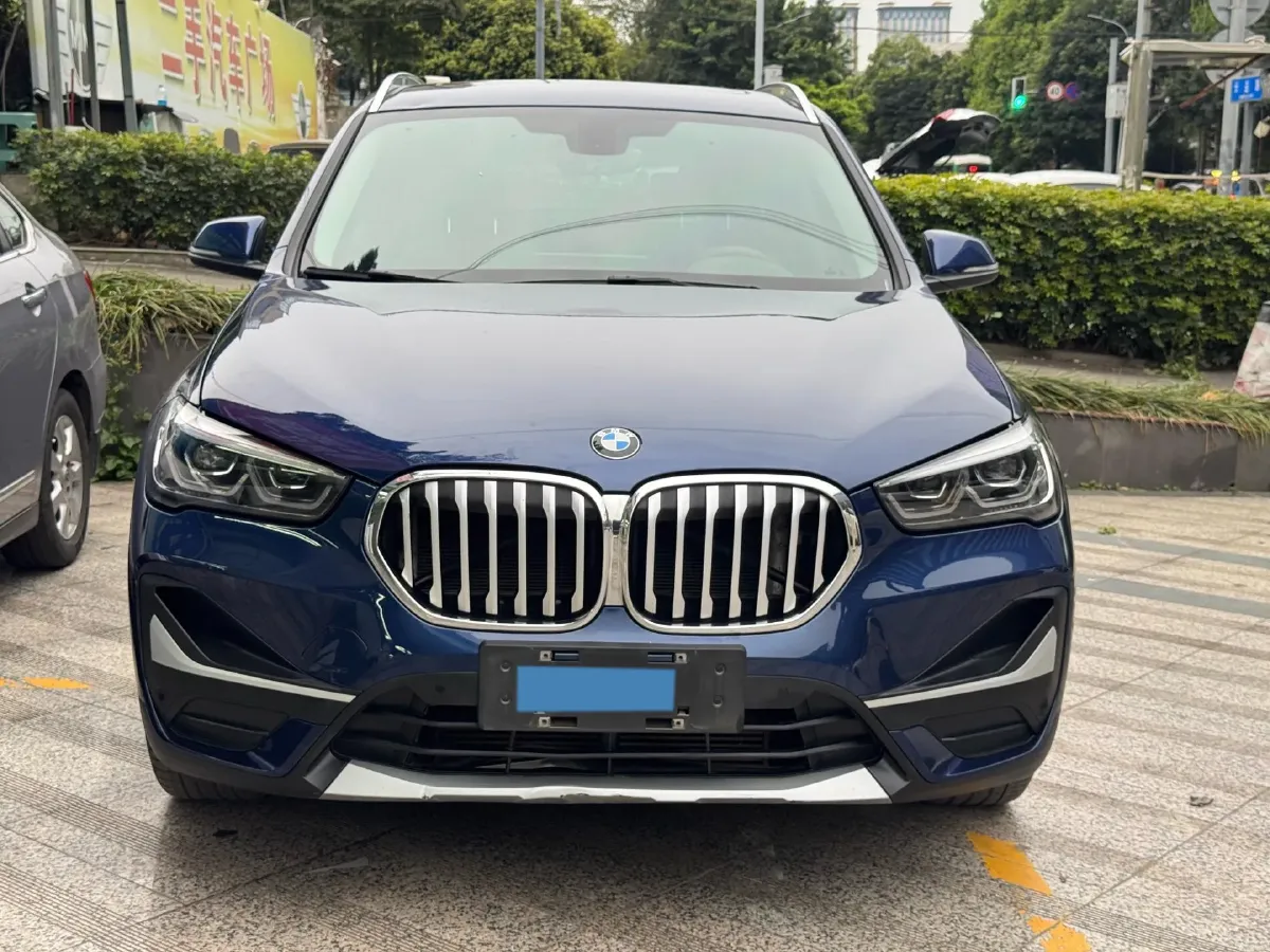 2021 BMW X1 2.0T 192HP L4 8AT,autocango,china used car exporter,china ev exporter,chinese used car exporter,chinese used ev exporter