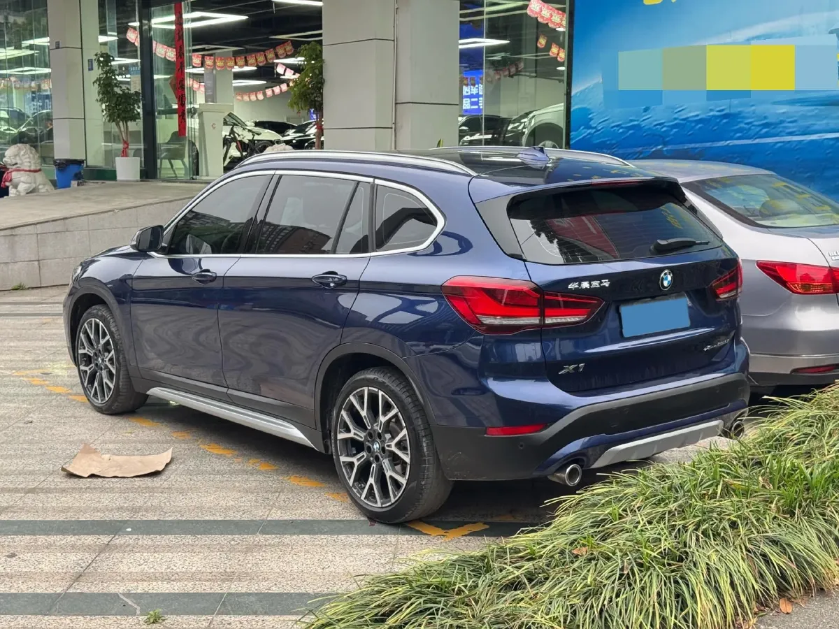 2021 BMW X1 2.0T 192HP L4 8AT,autocango,china used car exporter,china ev exporter,chinese used car exporter,chinese used ev exporter