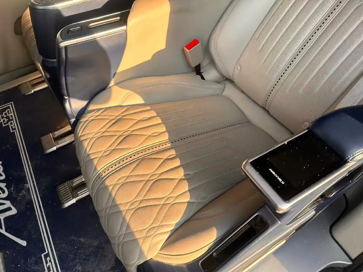 2021 Buick GL8 2.0T 237HP L4 9AT,autocango,china used car exporter,china ev exporter,chinese used car exporter,chinese used ev exporter