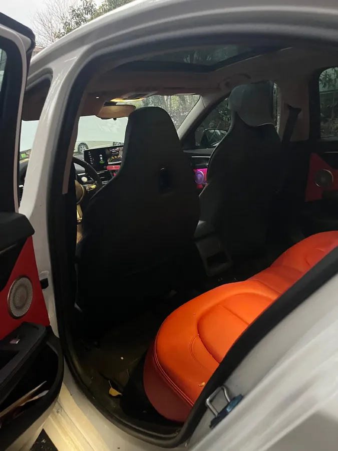 2021 BMW 1 Series 2.0T 192HP L4 7DCT,autocango,china used car exporter,china ev exporter,chinese used car exporter,chinese used ev exporter