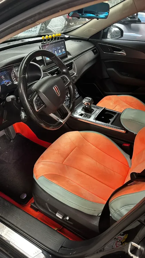 2020 HongQi H5 1.8T 197HP L4 6AT,autocango,china used car exporter,china ev exporter,chinese used car exporter,chinese used ev exporter