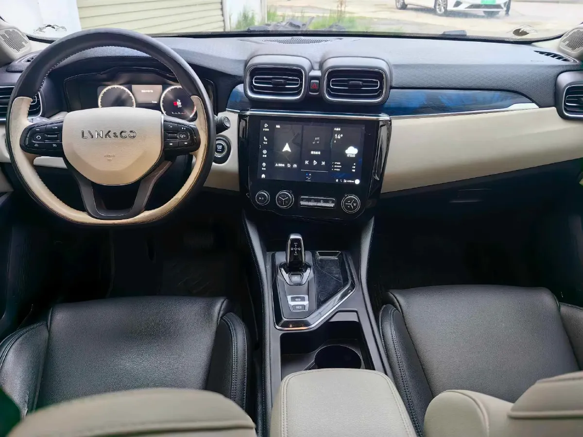 2019 LYNK&CO 02 2.0T 190HP L4 6AT,autocango,china used car exporter,china ev exporter,chinese used car exporter,chinese used ev exporter