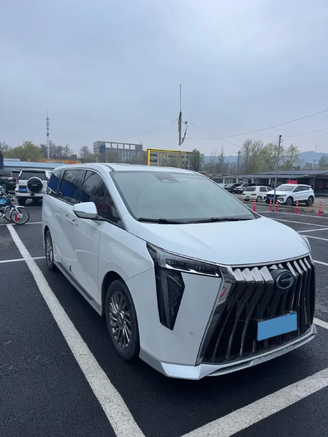 2023 GAC Trumpchi M8 2.0T 190HP L4 E-CVT Hybrid,autocango,china used car exporter,china ev exporter,chinese used car exporter,chinese used ev exporter