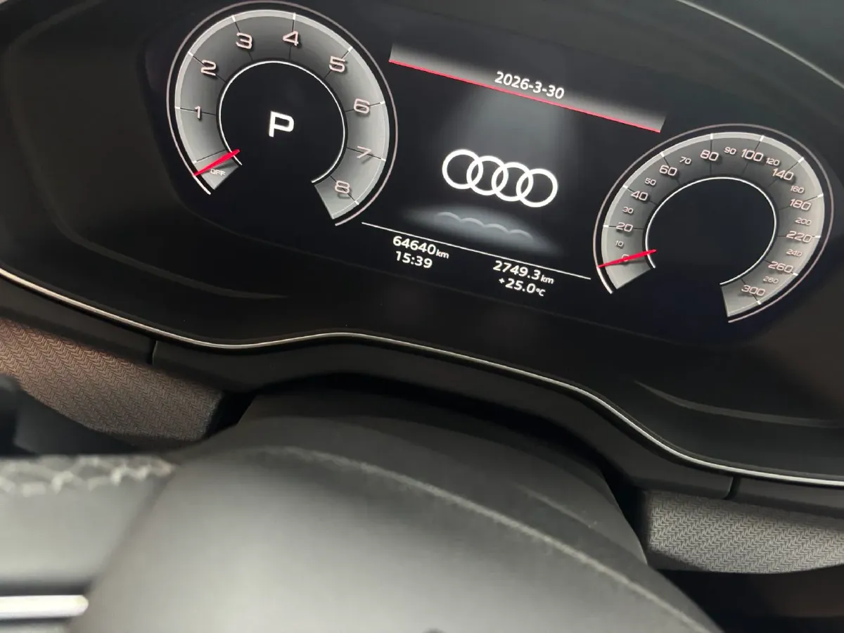 2022 Audi Q5L 2.0T 190HP L4 7DCT,autocango,china used car exporter,china ev exporter,chinese used car exporter,chinese used ev exporter