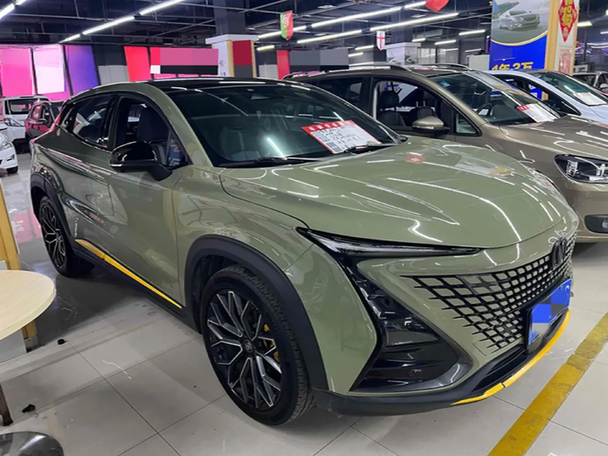 2022 ChangAn UNI-T 1.5T 188HP L4 7DCT,autocango,china used car exporter,china ev exporter,chinese used car exporter,chinese used ev exporter