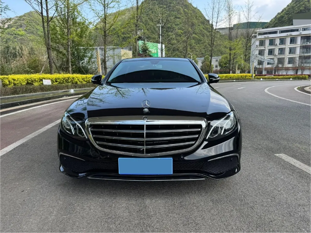 2020 Mercedes-Benz E Class 2.0T 258HP L4 9AT,autocango,china used car exporter,china ev exporter,chinese used car exporter,chinese used ev exporter