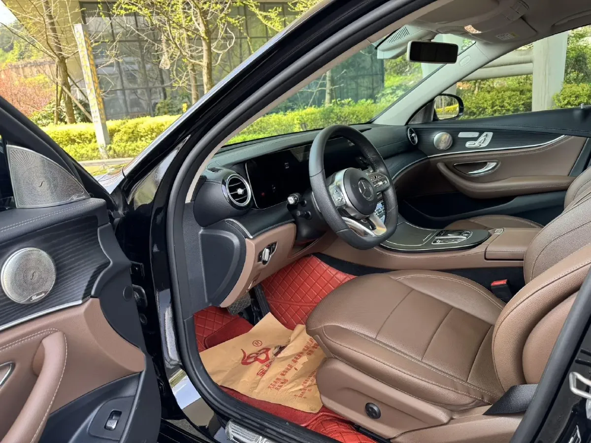 2020 Mercedes-Benz E Class 2.0T 258HP L4 9AT,autocango,china used car exporter,china ev exporter,chinese used car exporter,chinese used ev exporter