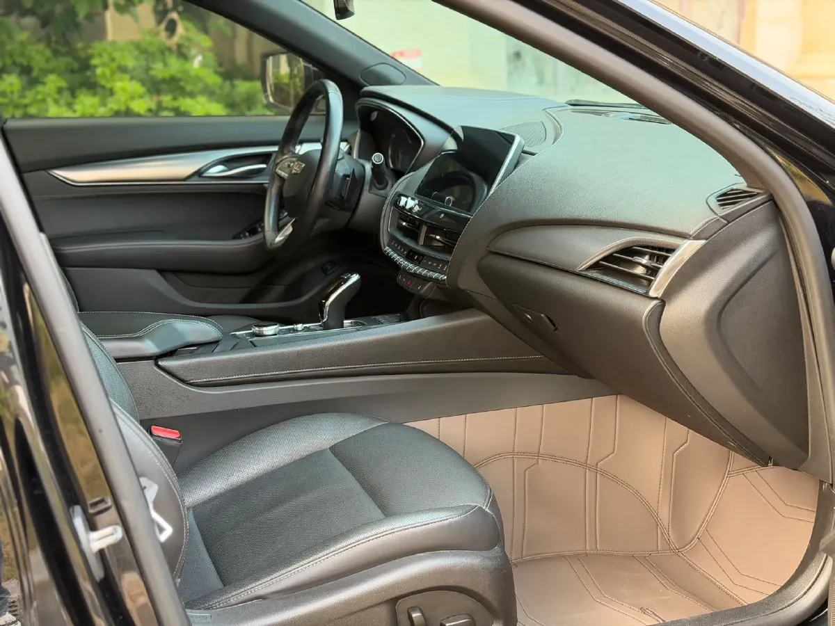 2021 Cadillac CT5 2.0T 237HP L4 10AT,autocango,china used car exporter,china ev exporter,chinese used car exporter,chinese used ev exporter