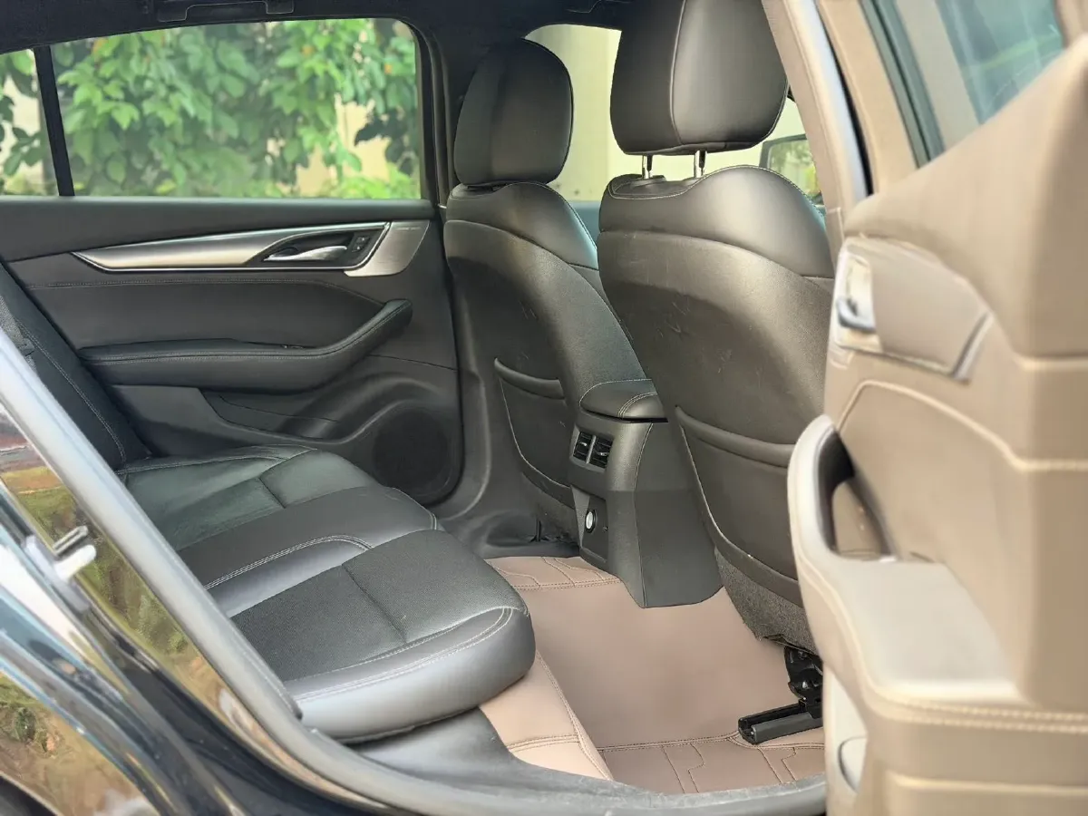 2021 Cadillac CT5 2.0T 237HP L4 10AT,autocango,china used car exporter,china ev exporter,chinese used car exporter,chinese used ev exporter