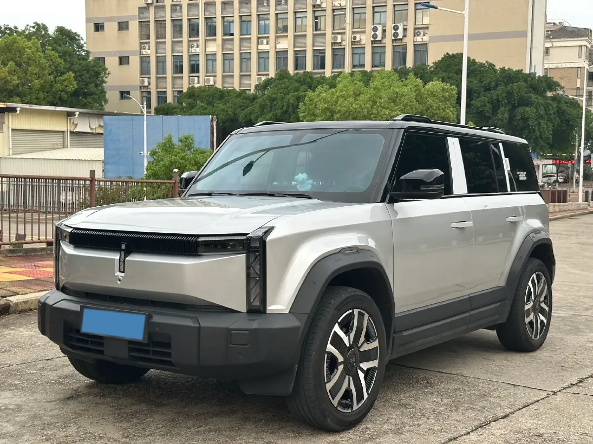 2024 iCAR iCAR 03 BEV 65.69KWH,autocango,china used car exporter,china ev exporter,chinese used car exporter,chinese used ev exporter