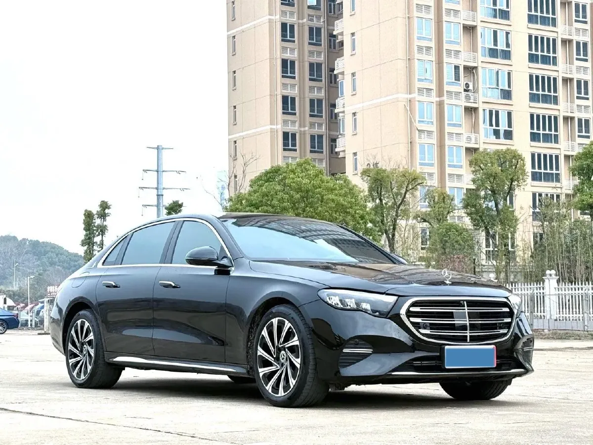 2025 Mercedes-Benz E Class 2.0T 258HP L4 9AT,autocango,china used car exporter,china ev exporter,chinese used car exporter,chinese used ev exporter