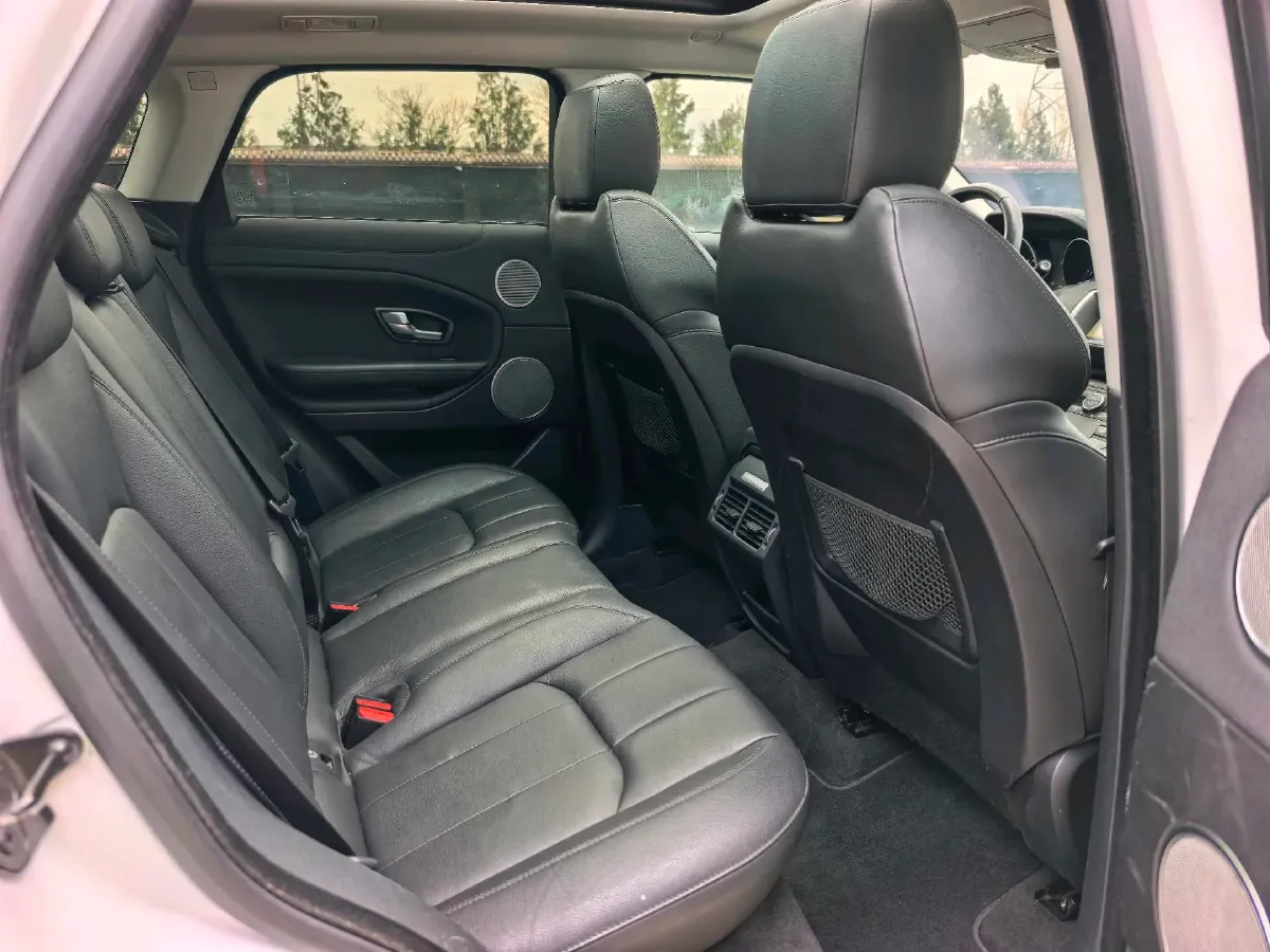 2018 Land Rover Range Rover Evoque 2.0T 241HP L4 9AT,autocango,china used car exporter,china ev exporter,chinese used car exporter,chinese used ev exporter