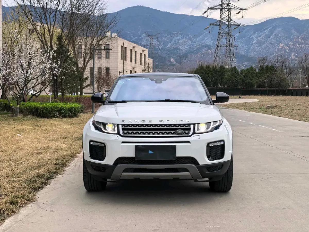 2018 Land Rover Range Rover Evoque 2.0T 241HP L4 9AT,autocango,china used car exporter,china ev exporter,chinese used car exporter,chinese used ev exporter