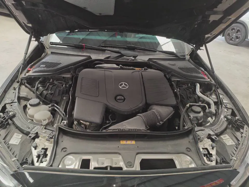 2024 Mercedes-Benz E Class 2.0T 258HP L4 9AT,autocango,china used car exporter,china ev exporter,chinese used car exporter,chinese used ev exporter