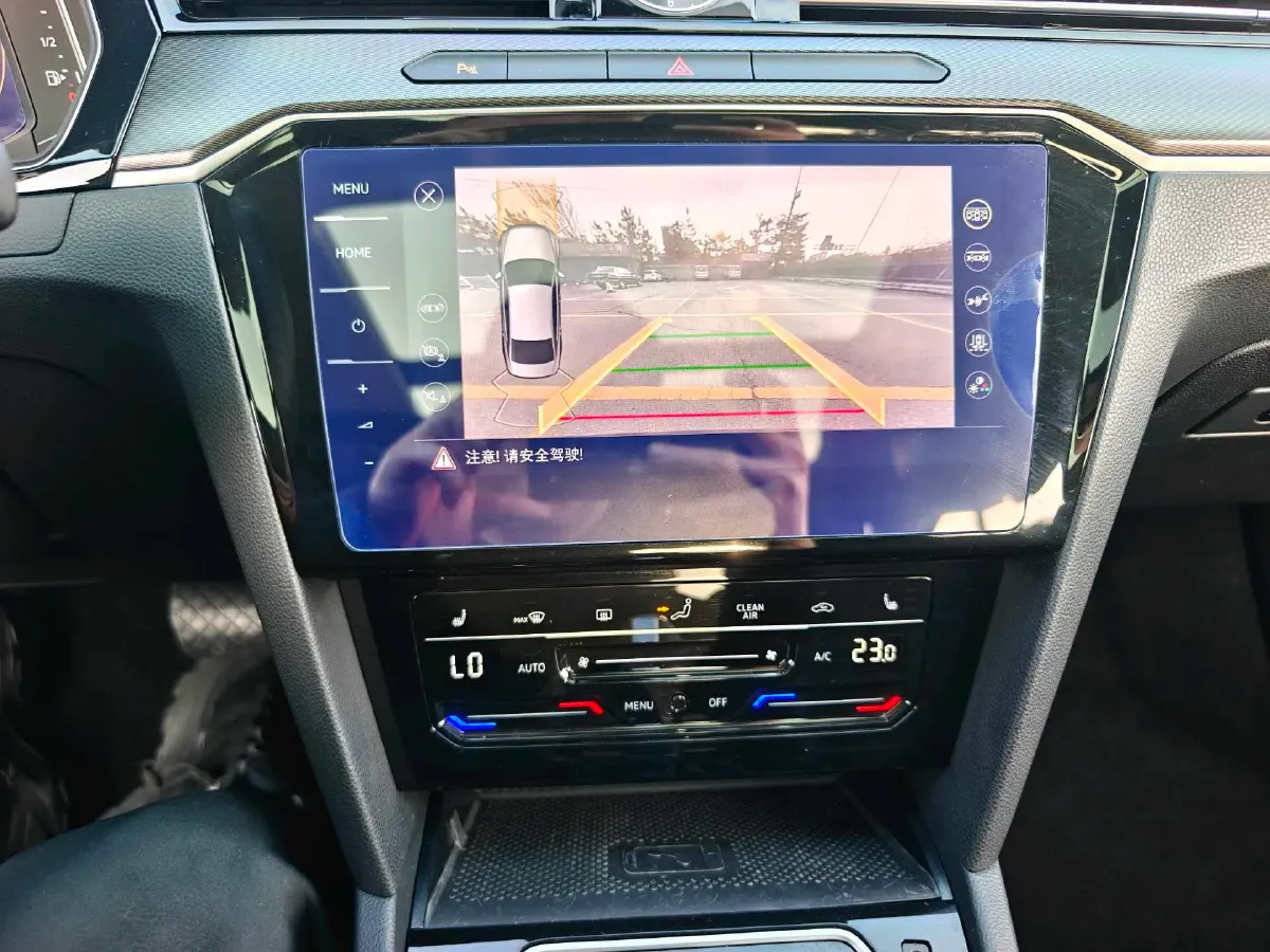 2020 Volkswagen Magotan 2.0T 186HP L4 7DCT,autocango,china used car exporter,china ev exporter,chinese used car exporter,chinese used ev exporter