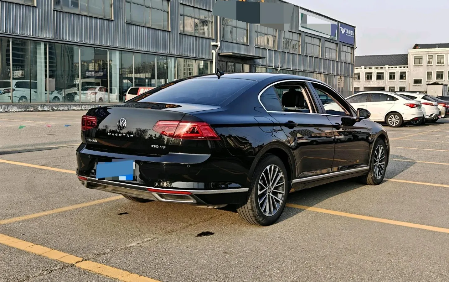 2020 Volkswagen Magotan 2.0T 186HP L4 7DCT,autocango,china used car exporter,china ev exporter,chinese used car exporter,chinese used ev exporter