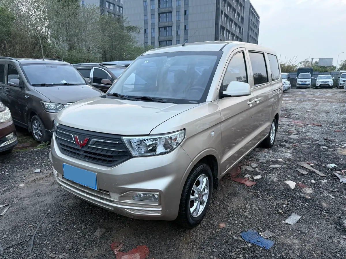 2022 JinBei Little Sea Lion X30 1.5L 102HP L4 5MT,autocango,china used car exporter,china ev exporter,chinese used car exporter,chinese used ev exporter