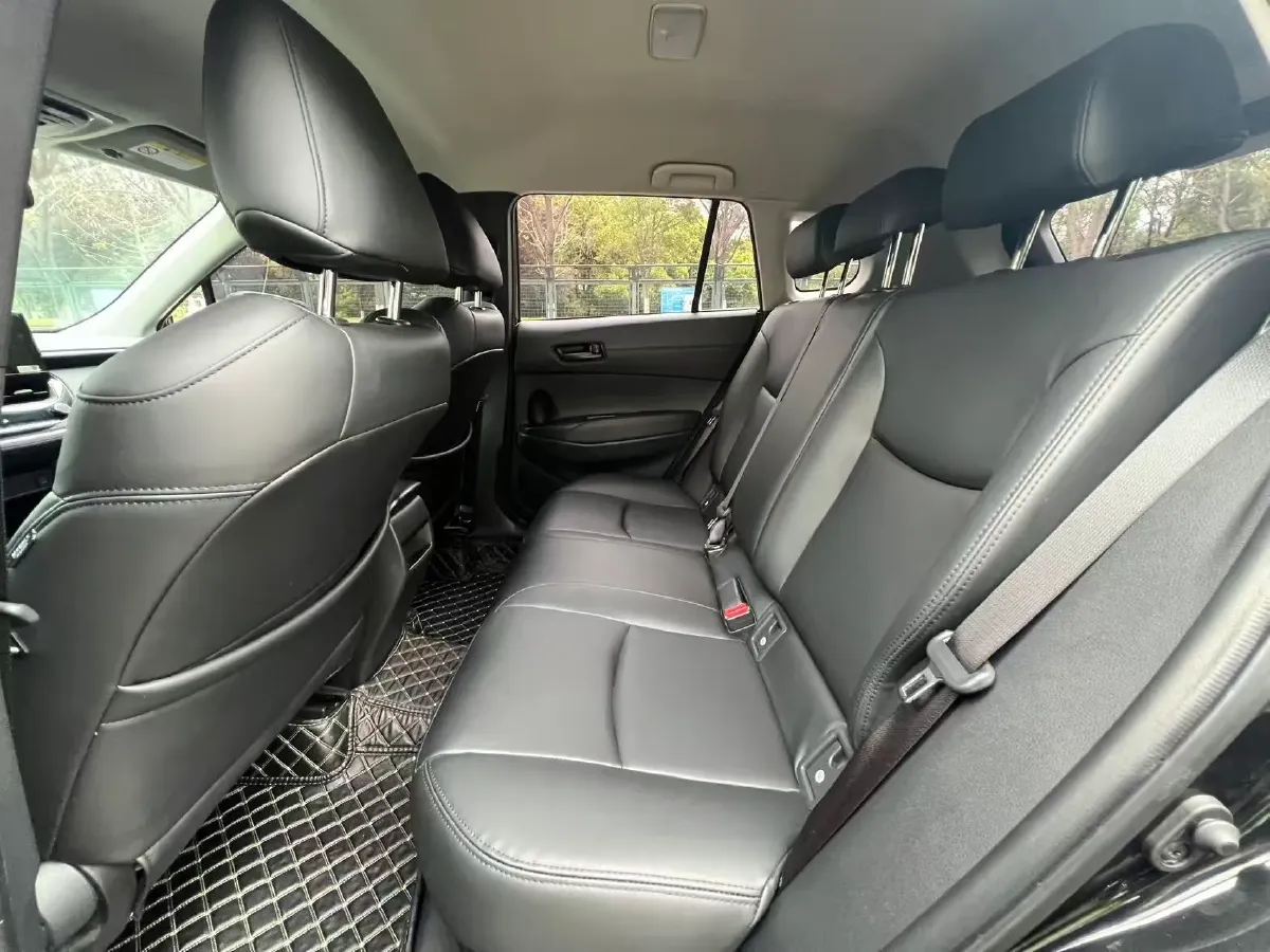 2024 Toyota Corolla Cross 2.0L 152HP L4 E-CVT Hybrid,autocango,china used car exporter,china ev exporter,chinese used car exporter,chinese used ev exporter