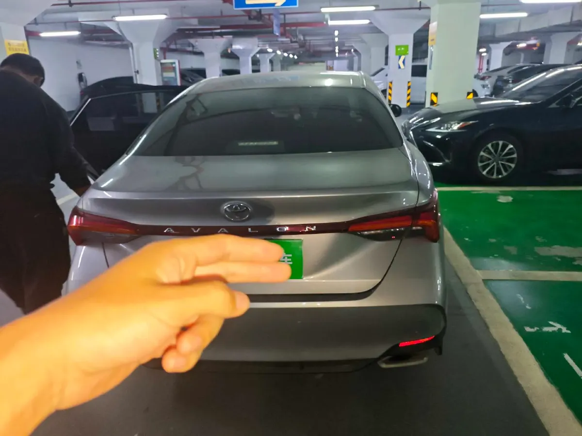2019 Toyota Avalon 2.0L 178HP L4 CVT,autocango,china used car exporter,china ev exporter,chinese used car exporter,chinese used ev exporter