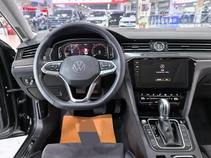 2020 Volkswagen Magotan 2.0T 186HP L4 7DCT,autocango,china used car exporter,china ev exporter,chinese used car exporter,chinese used ev exporter