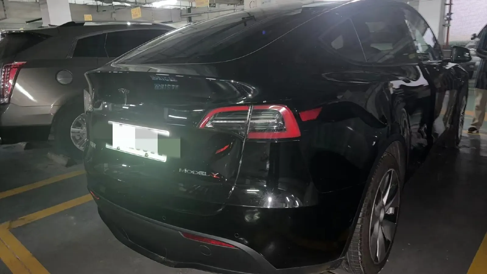 2022 Tesla Model Y BEV 60KWH,autocango,china used car exporter,china ev exporter,chinese used car exporter,chinese used ev exporter
